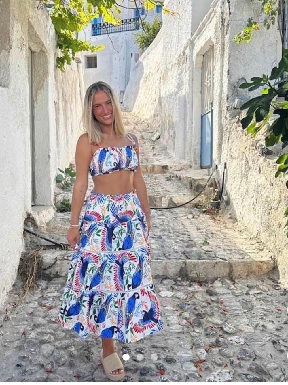 EUC Worn once. House of Harlow Tropical Print Skirt Set Size Medium